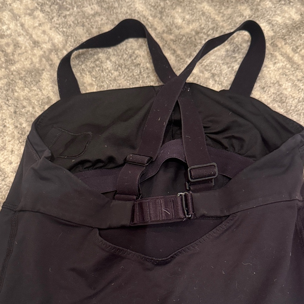 Four lululemon shirts - size 4 - Picture 7 of 10